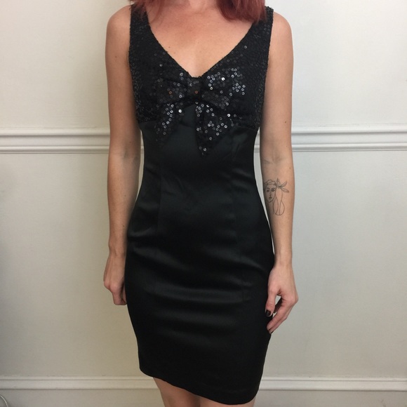Betsey Johnson Black Sequin Bow Party Dress - Picture 7 of 8